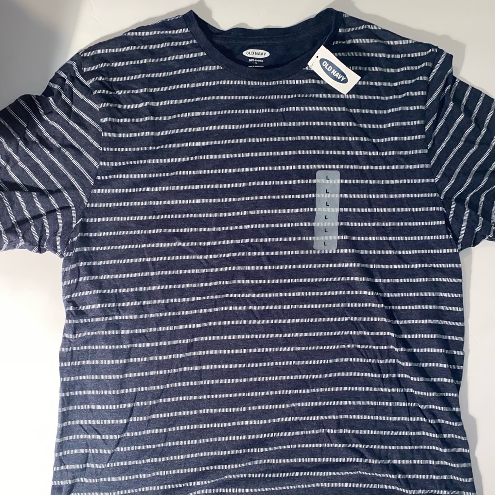 NWT Old Navy men’s large tee Large